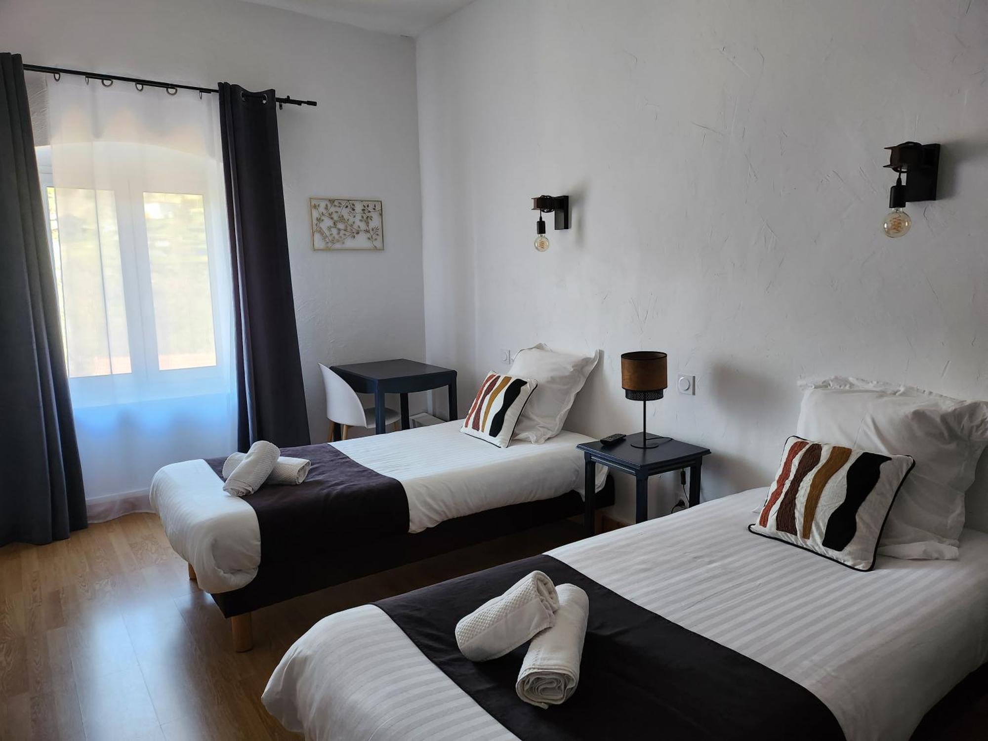 Hotel Des Negociants ลามาสต์ ภายนอก รูปภาพ